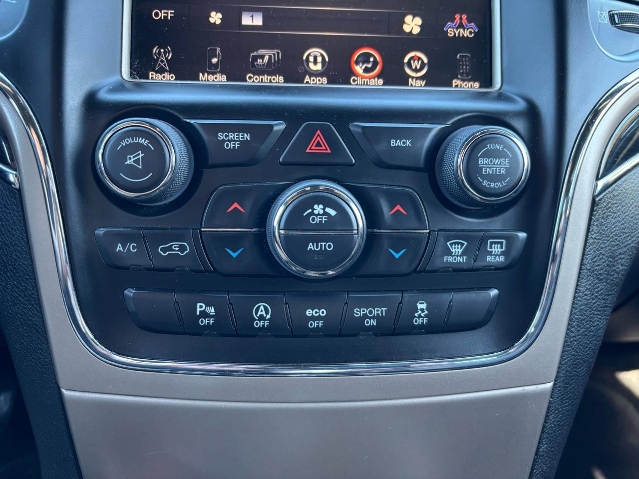 Jeep Grand Cherokee 4WD 4dr Overland 2016