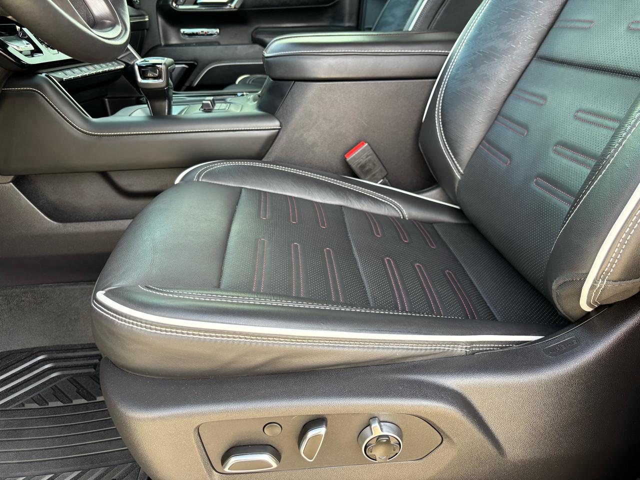 GMC Sierra 1500 4WD Crew Cab 147" AT4X 2023