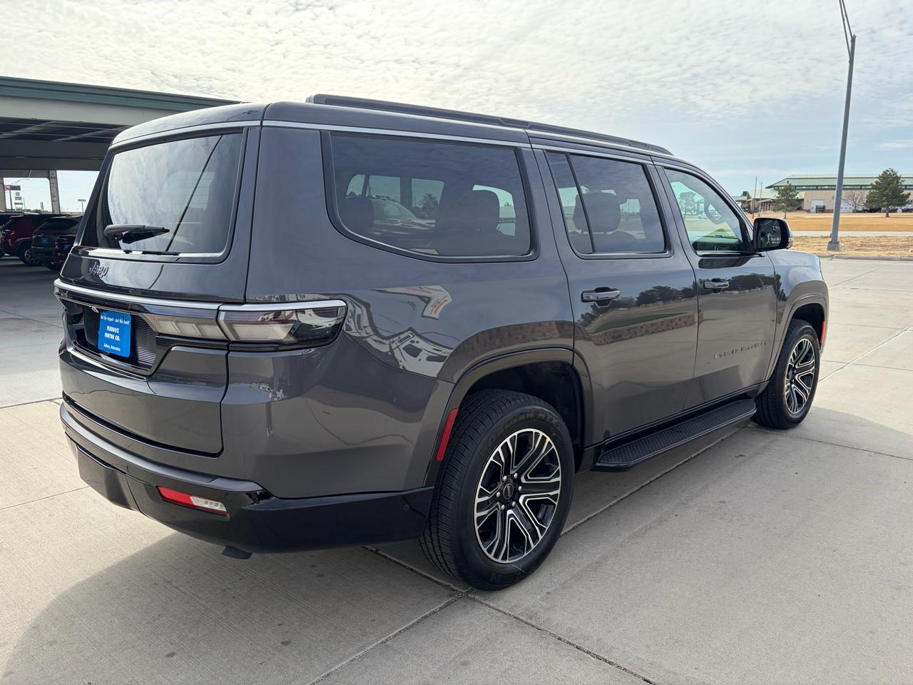 Jeep Grand Wagoneer 4x4 2026