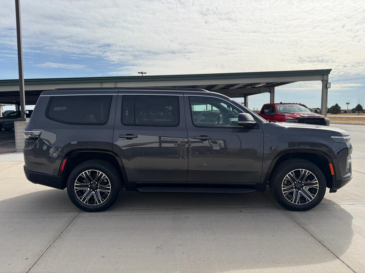 Jeep Grand Wagoneer 4x4 2026