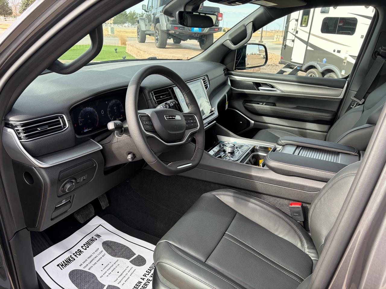 Jeep Grand Wagoneer 4x4 2026