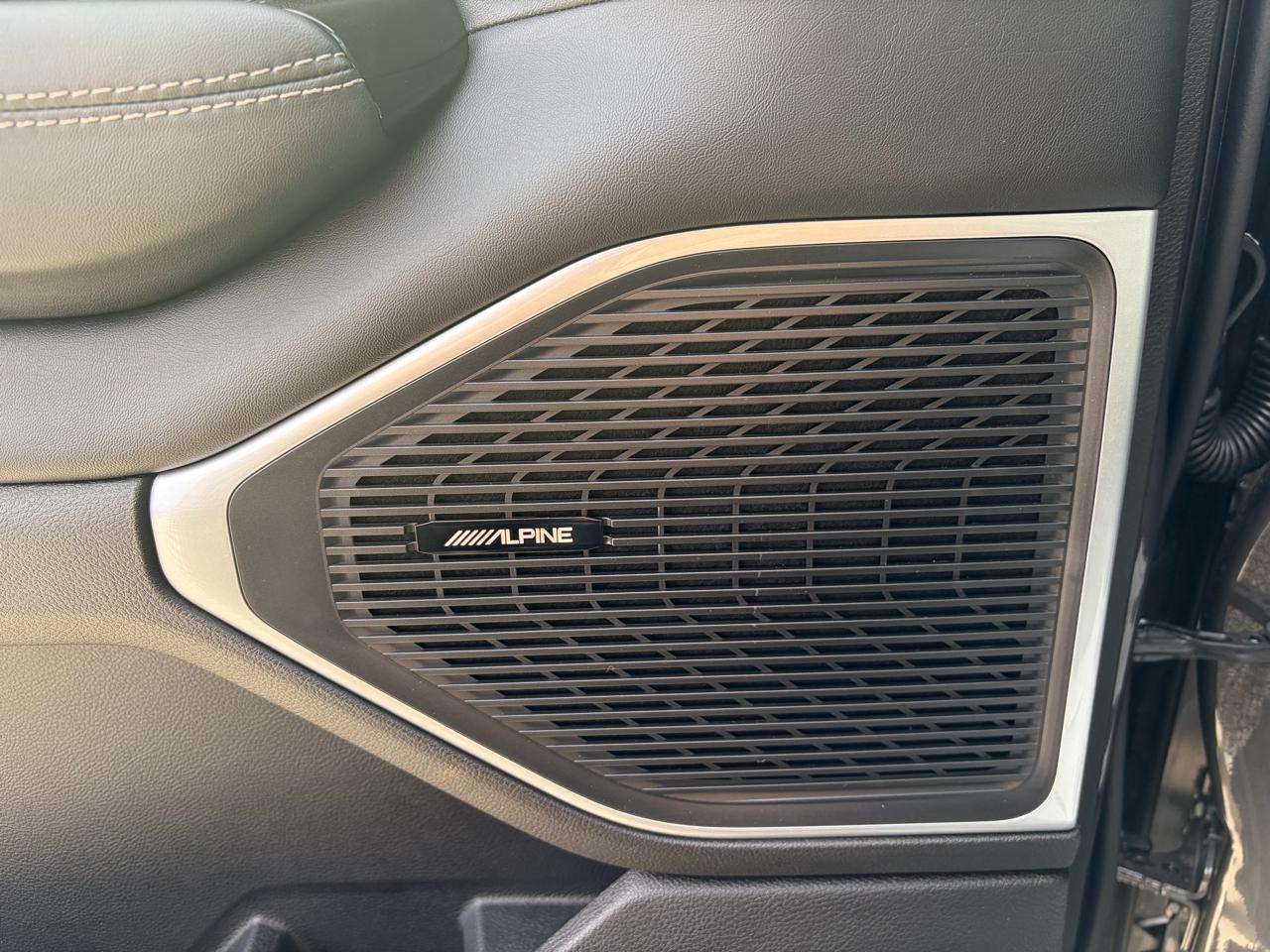 Jeep Grand Wagoneer 4x4 2026