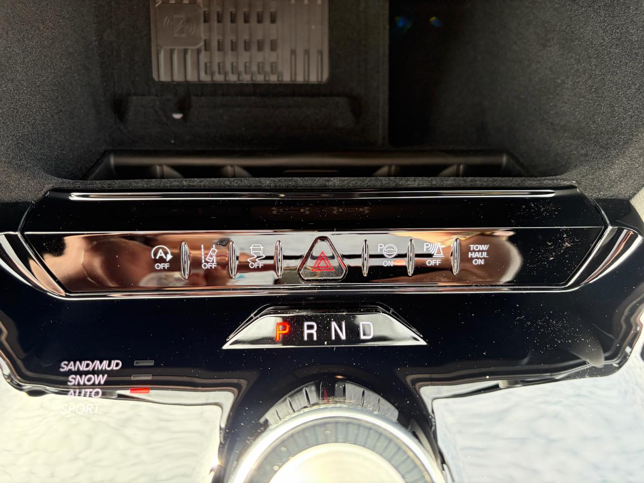 Jeep Grand Wagoneer 4x4 2026