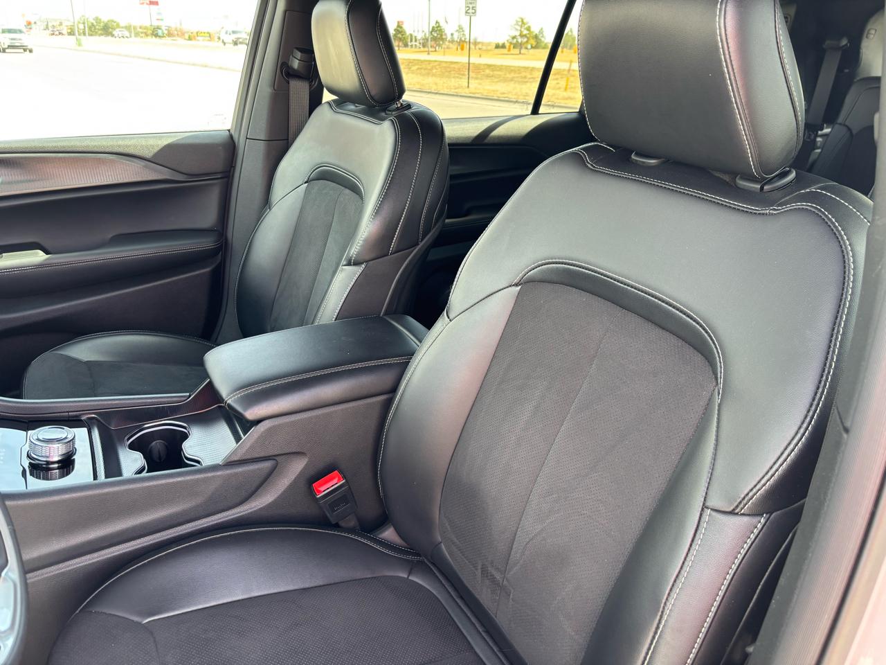 Jeep Grand Cherokee L Altitude 4x4 2025