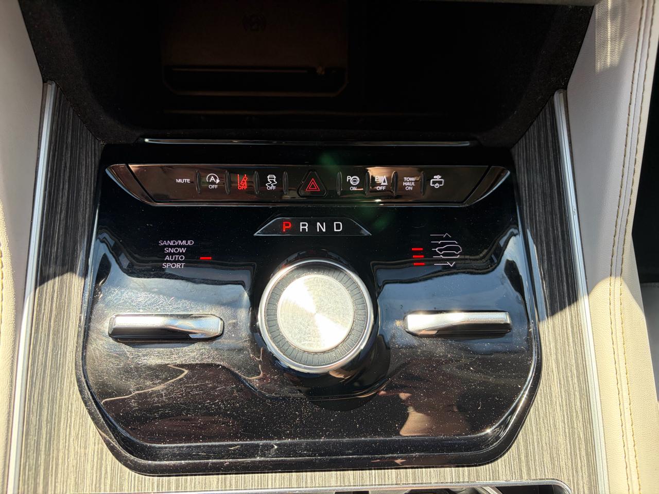 Jeep Wagoneer Series II 4x4 2022