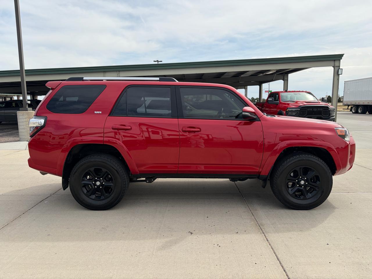Toyota 4Runner SR5 Premium 4WD (Natl) 2024