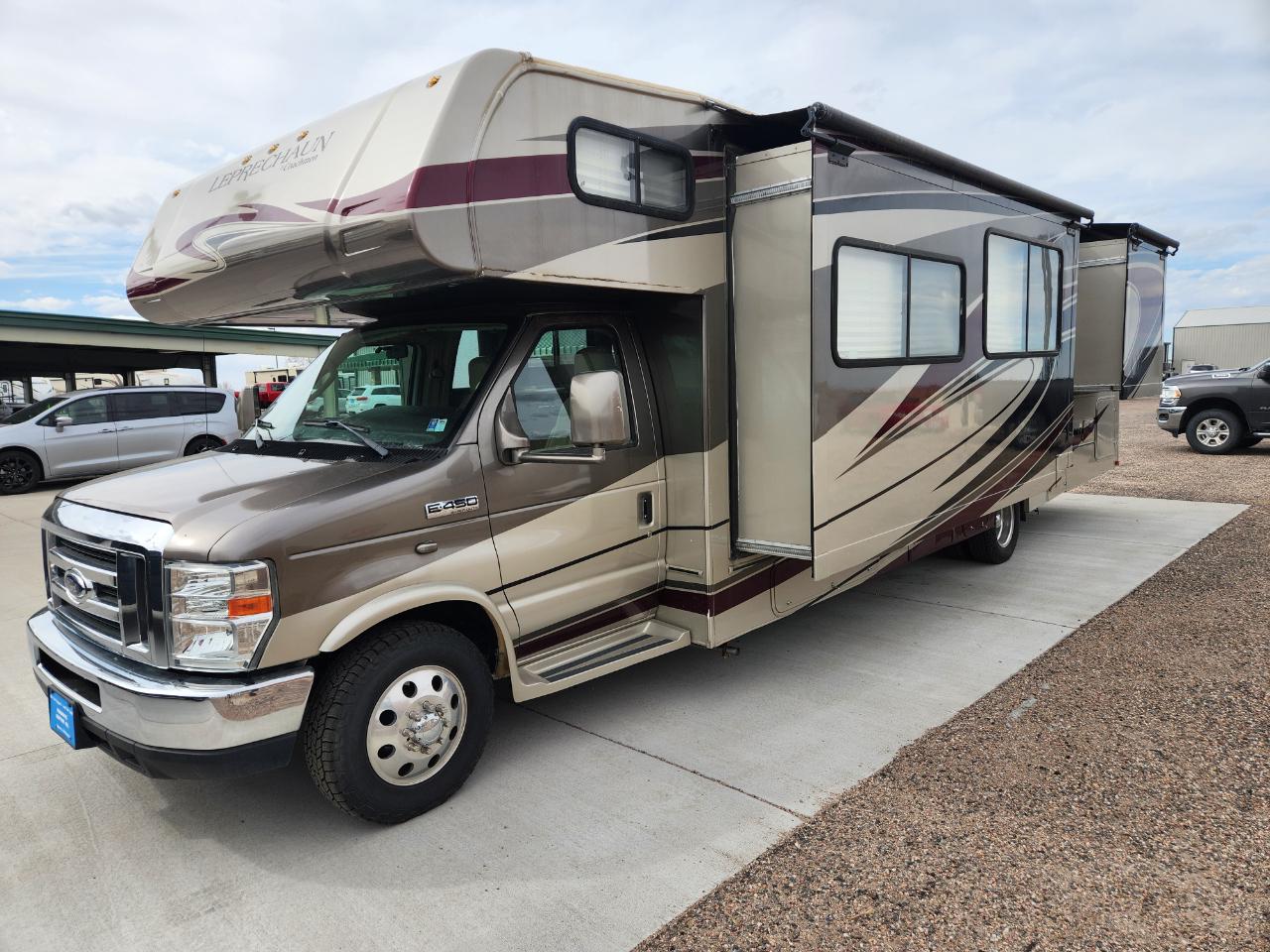 Coachmen Leprechaun  2014