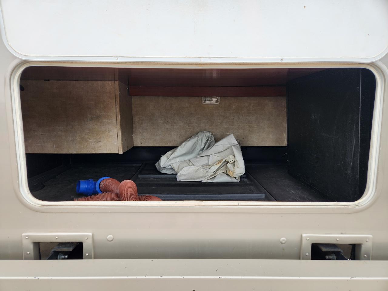 Coachmen Leprechaun  2014