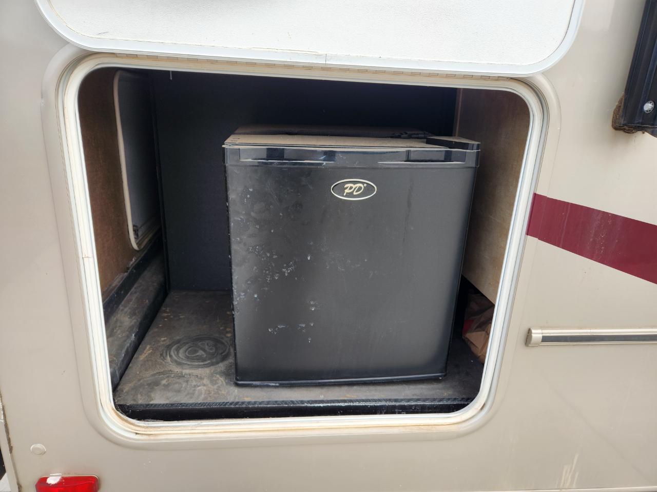 Coachmen Leprechaun  2014