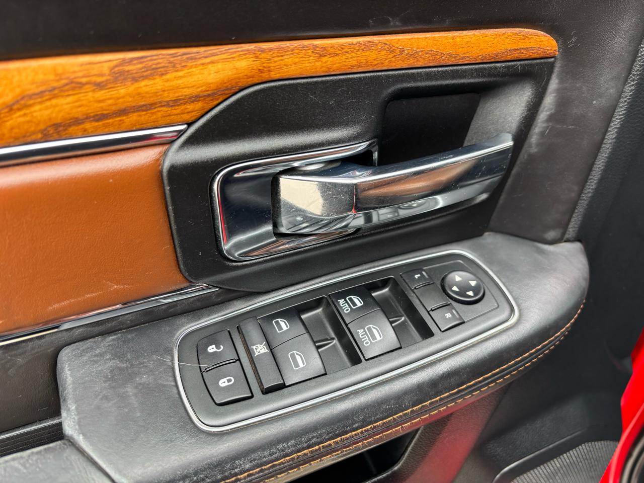 RAM 2500 4WD Mega Cab 160.5" Laramie Longhorn 2013