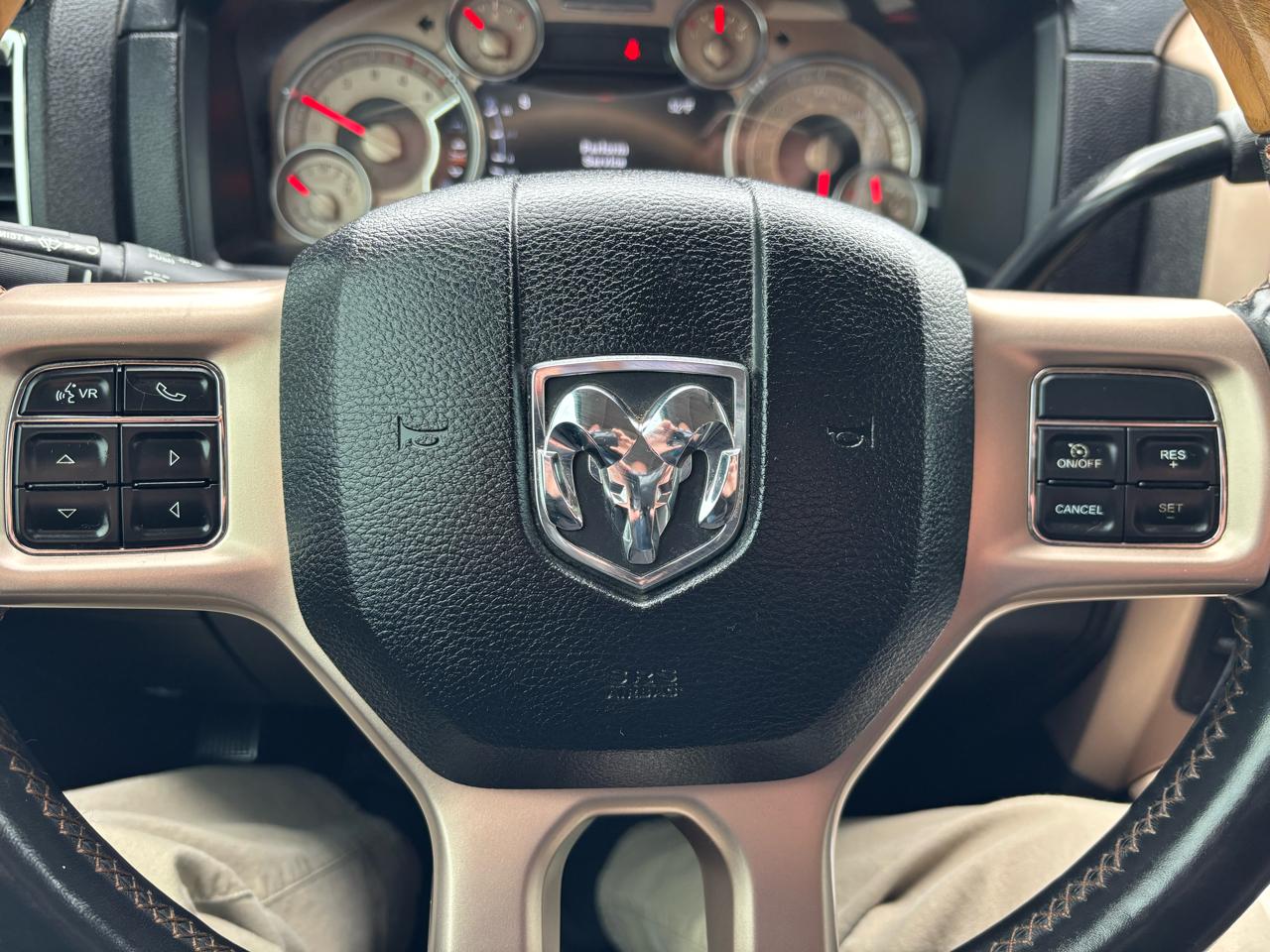 RAM 2500 4WD Mega Cab 160.5" Laramie Longhorn 2013