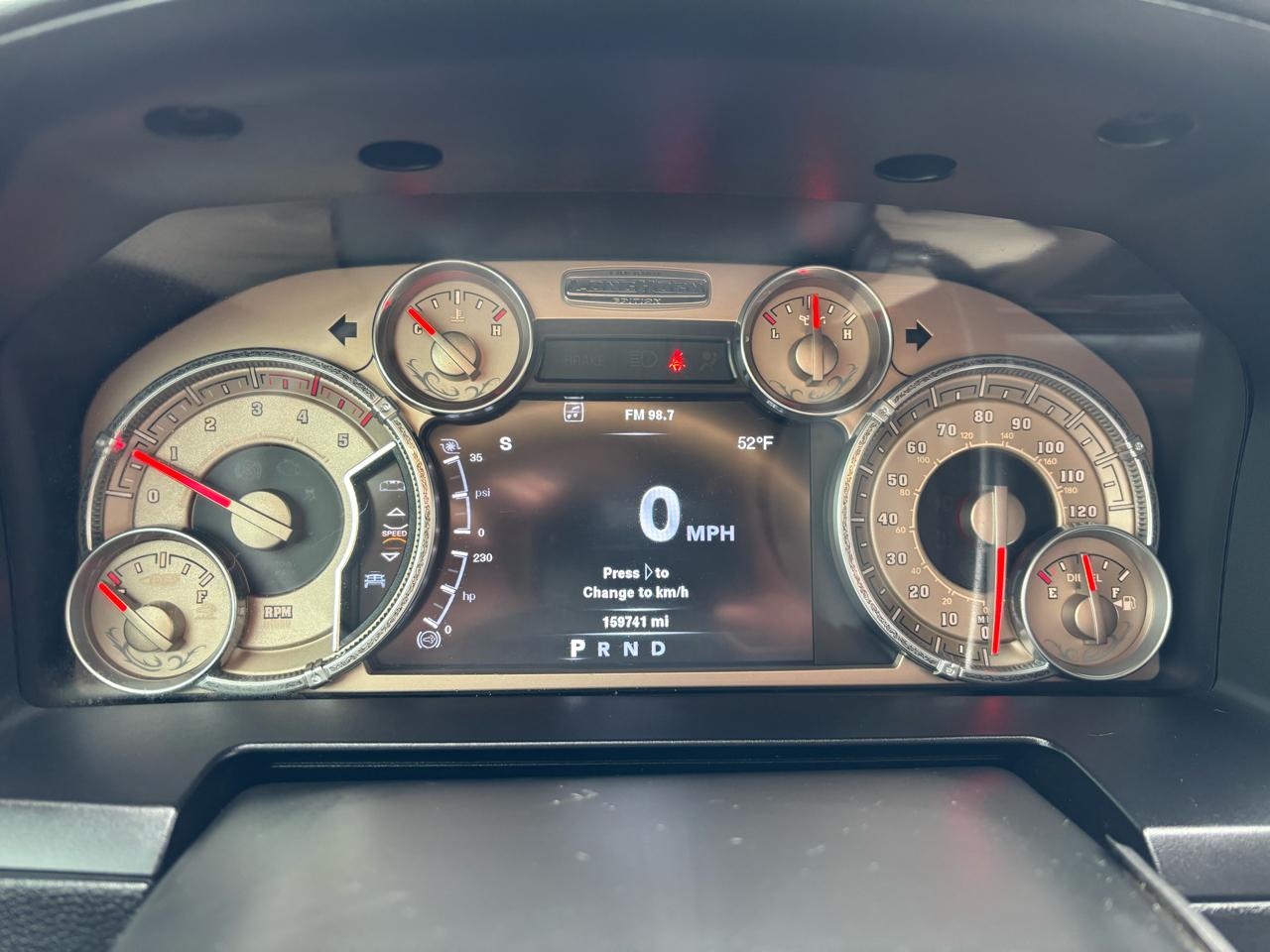 RAM 2500 4WD Mega Cab 160.5" Laramie Longhorn 2013