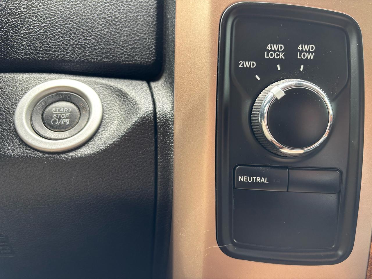 RAM 2500 4WD Mega Cab 160.5" Laramie Longhorn 2013