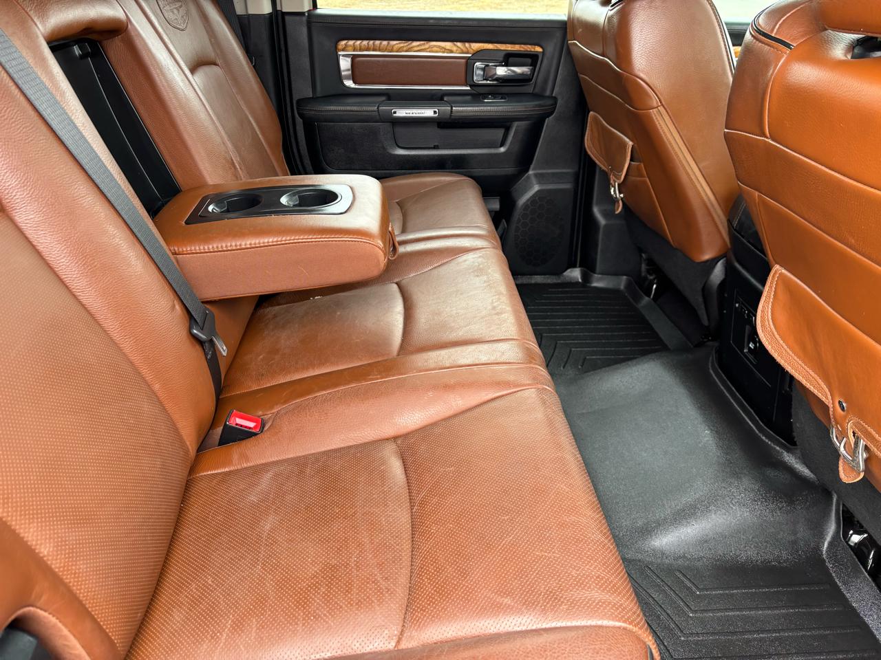 RAM 2500 4WD Mega Cab 160.5" Laramie Longhorn 2013