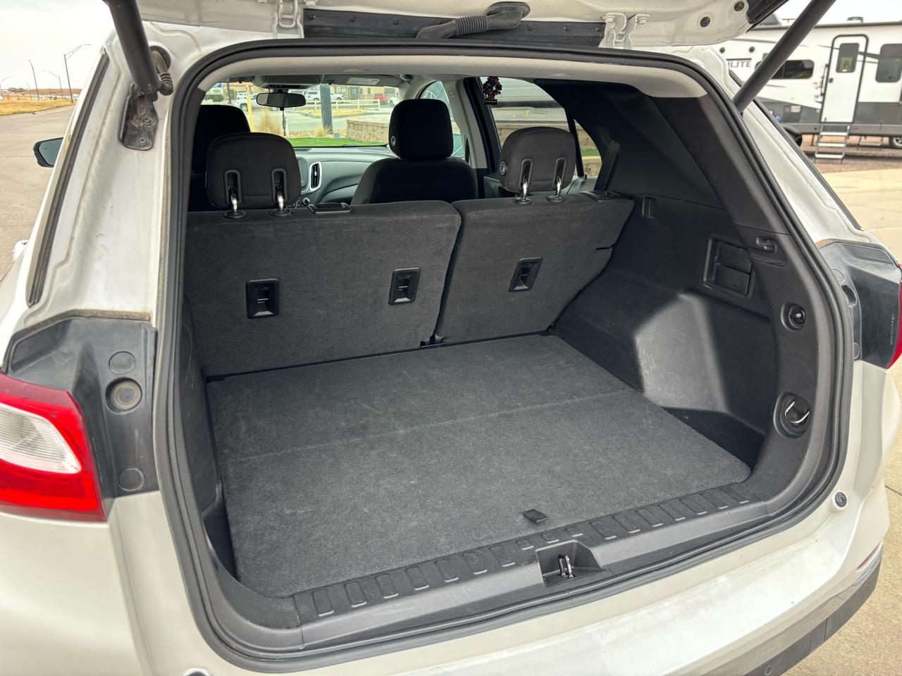 Chevrolet Equinox AWD 4dr LT w/1LT 2019