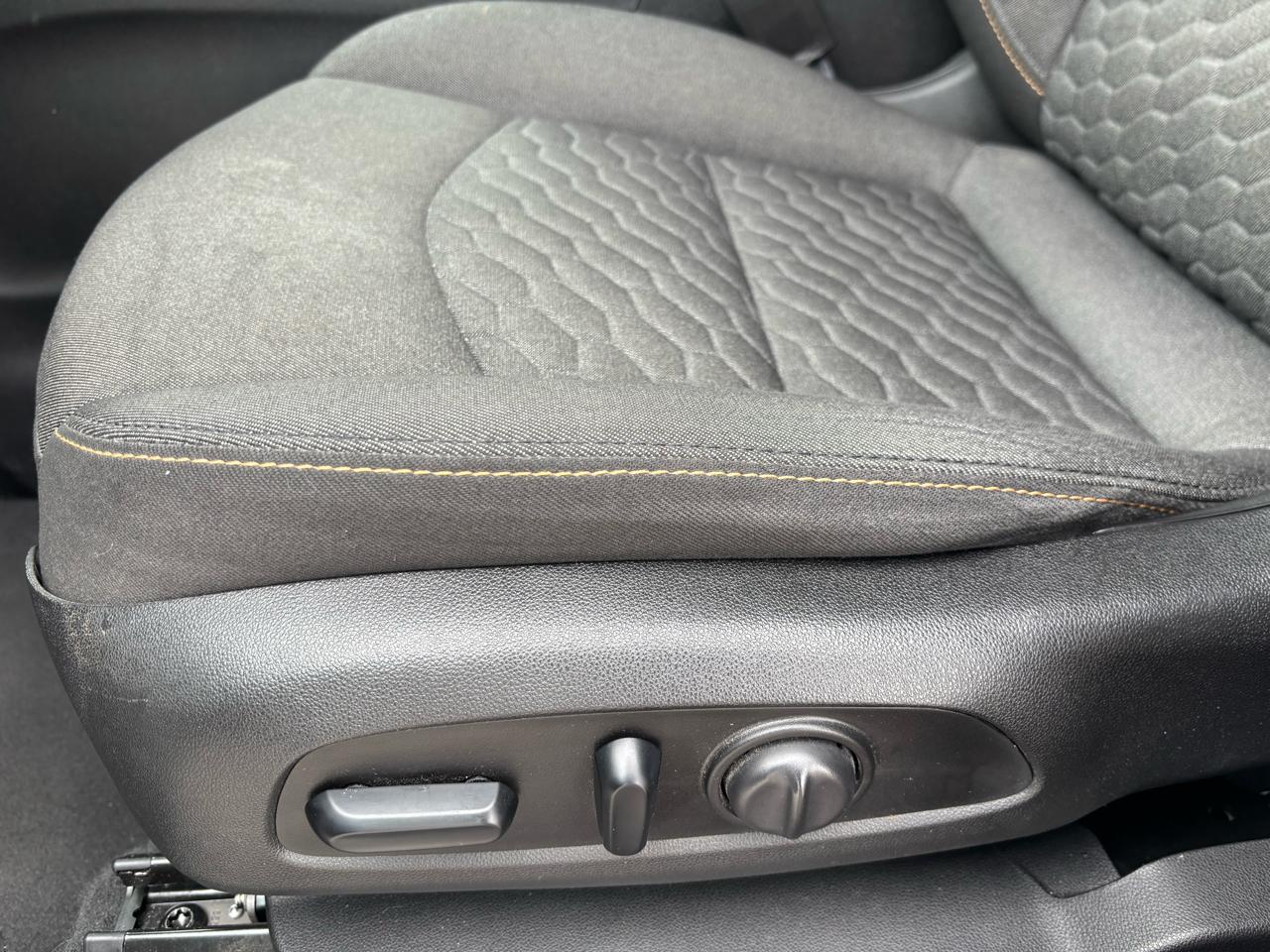 Chevrolet Equinox AWD 4dr LT w/1LT 2019