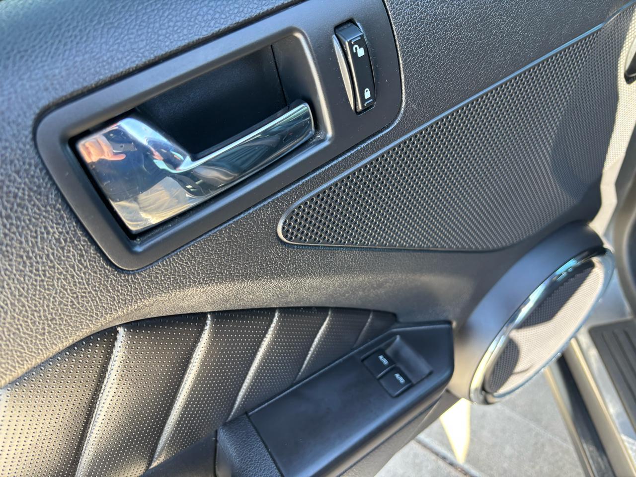 Ford Mustang 2dr Cpe V6 2011