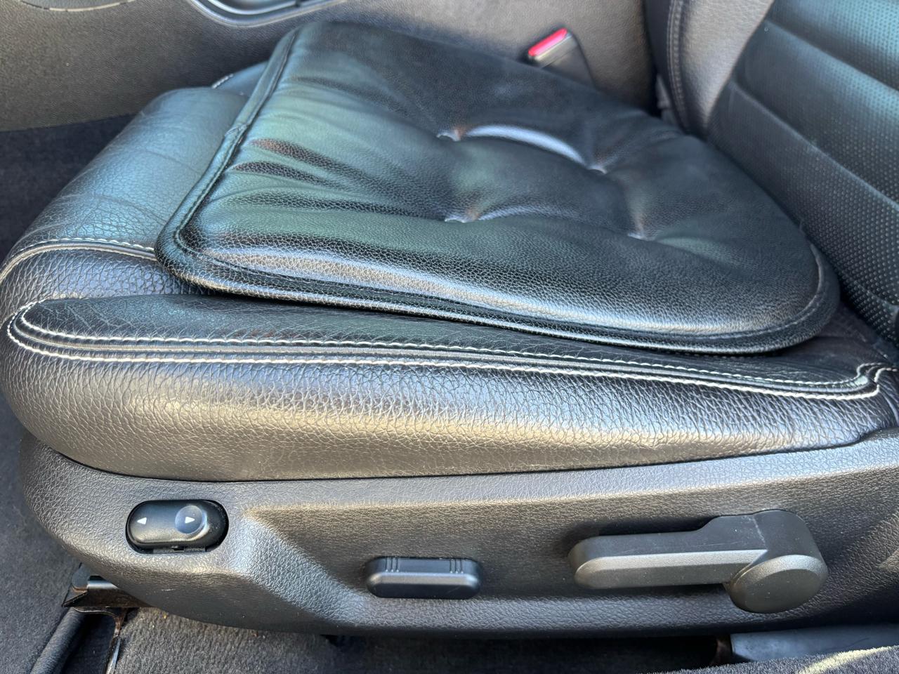 Ford Mustang 2dr Cpe V6 2011