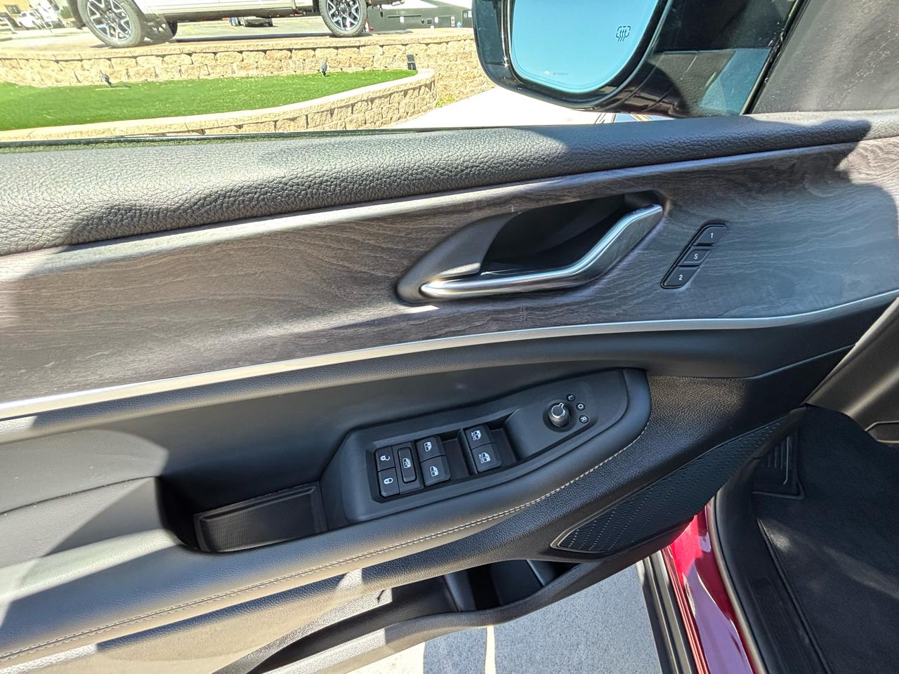 Jeep Grand Cherokee L Limited 4x4 2025