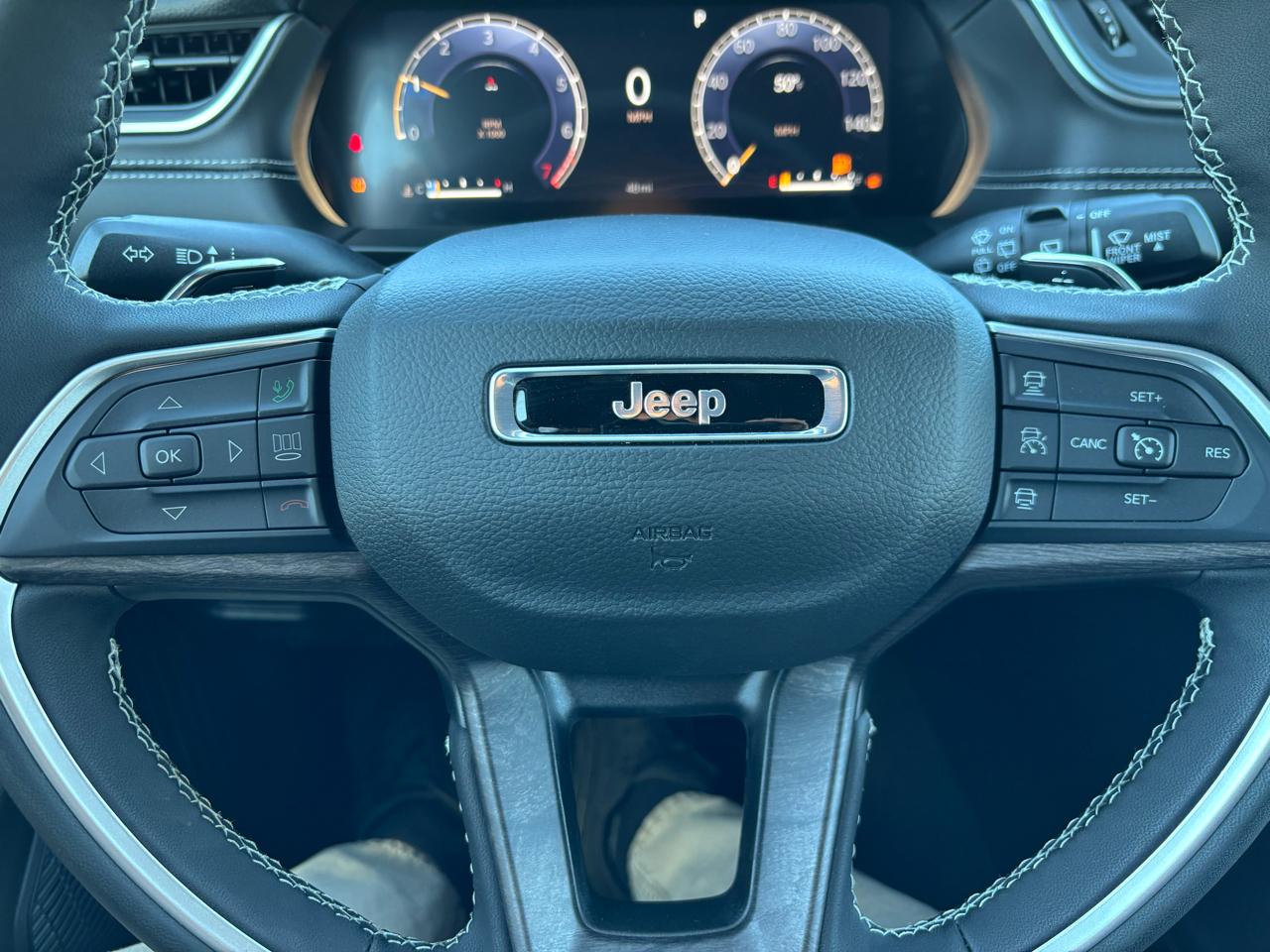 Jeep Grand Cherokee L Limited 4x4 2025