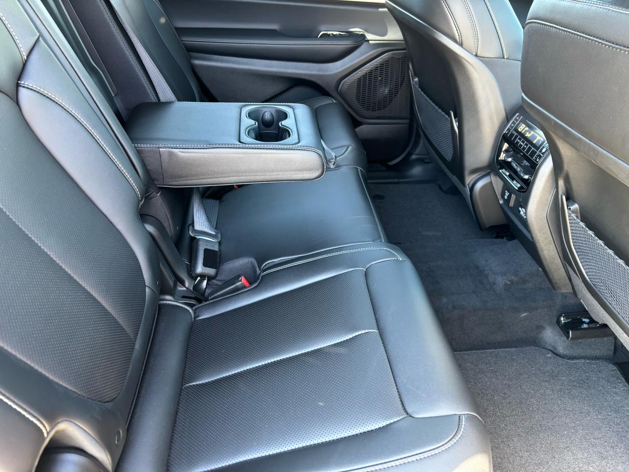 Jeep Grand Cherokee L Limited 4x4 2025