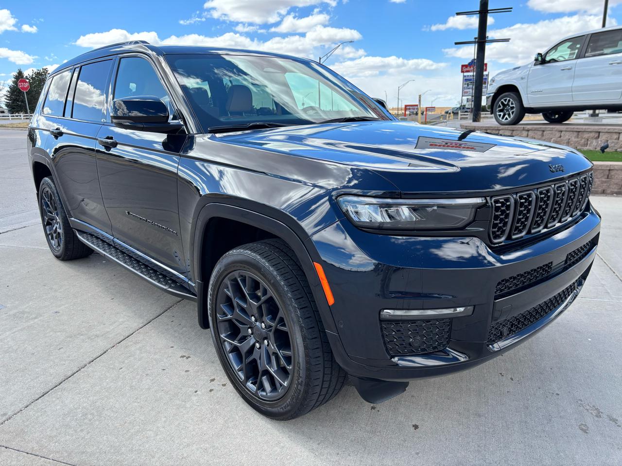 Jeep Grand Cherokee L Summit Reserve 4x4 2024