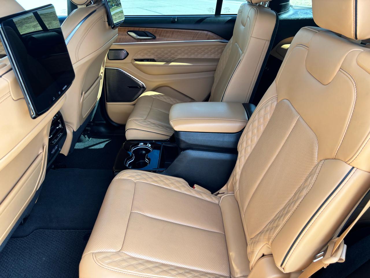 Jeep Grand Cherokee L Summit Reserve 4x4 2024