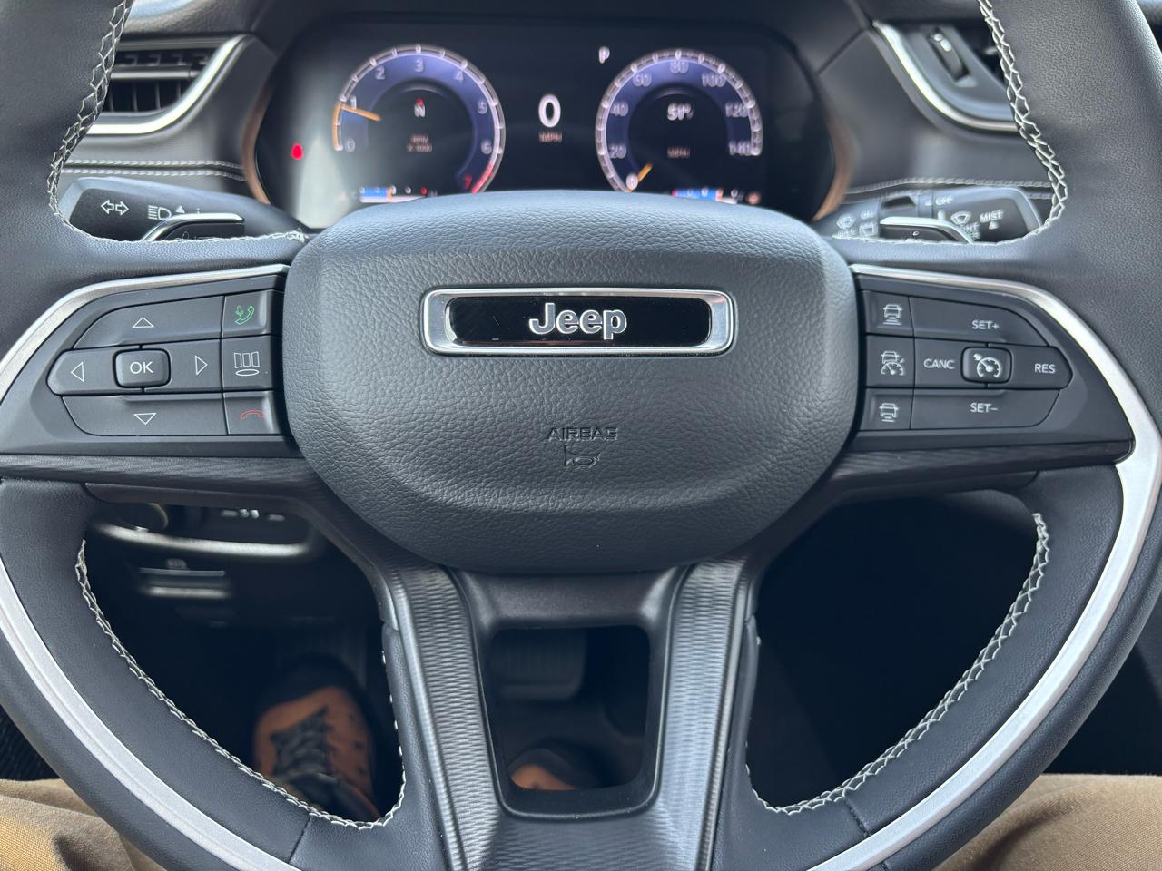 Jeep Grand Cherokee Altitude 4x4 2024