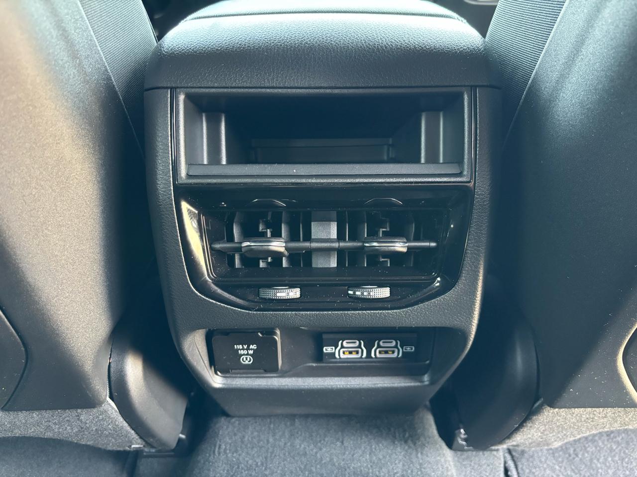 Jeep Grand Cherokee Altitude 4x4 2024