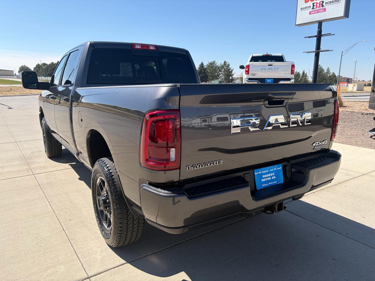 RAM 2500 Laramie 4x4 Crew Cab 6'4" Box 2026