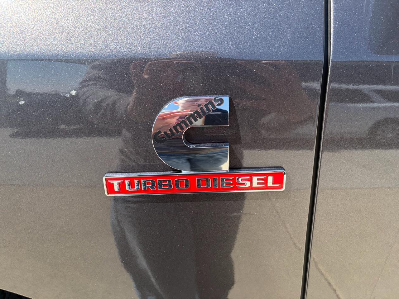 RAM 2500 Laramie 4x4 Crew Cab 6'4" Box 2026