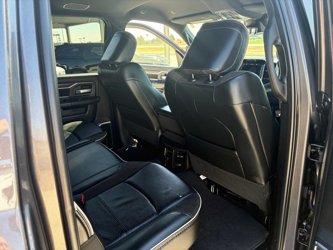 RAM 2500 Laramie 4x4 Crew Cab 6'4" Box 2026