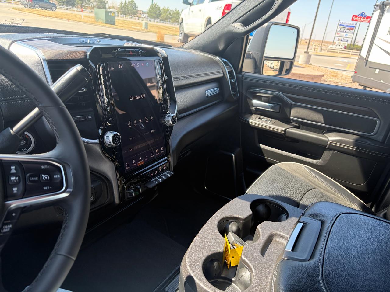 RAM 2500 Laramie 4x4 Crew Cab 6'4" Box 2026