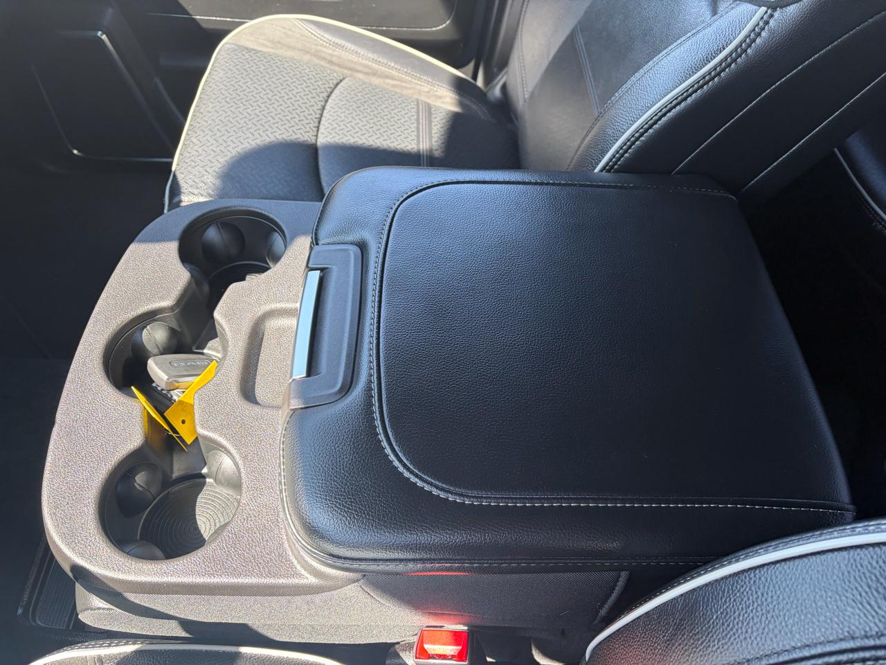 RAM 2500 Laramie 4x4 Crew Cab 6'4" Box 2026