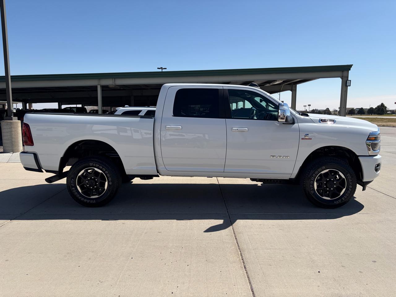 RAM 2500 Laramie 4x4 Crew Cab 6'4" Box 2026