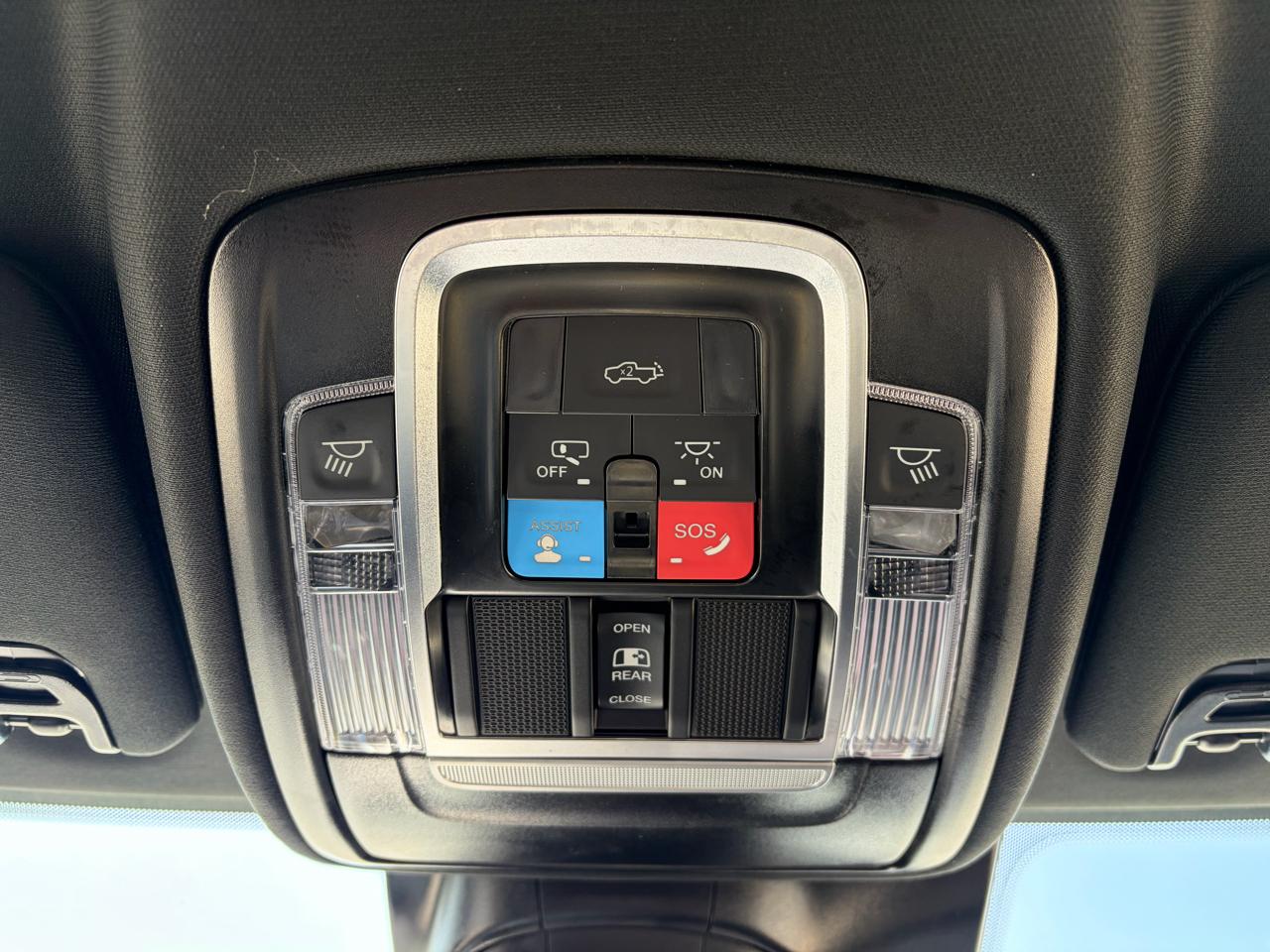 RAM 2500 Laramie 4x4 Crew Cab 6'4" Box 2026