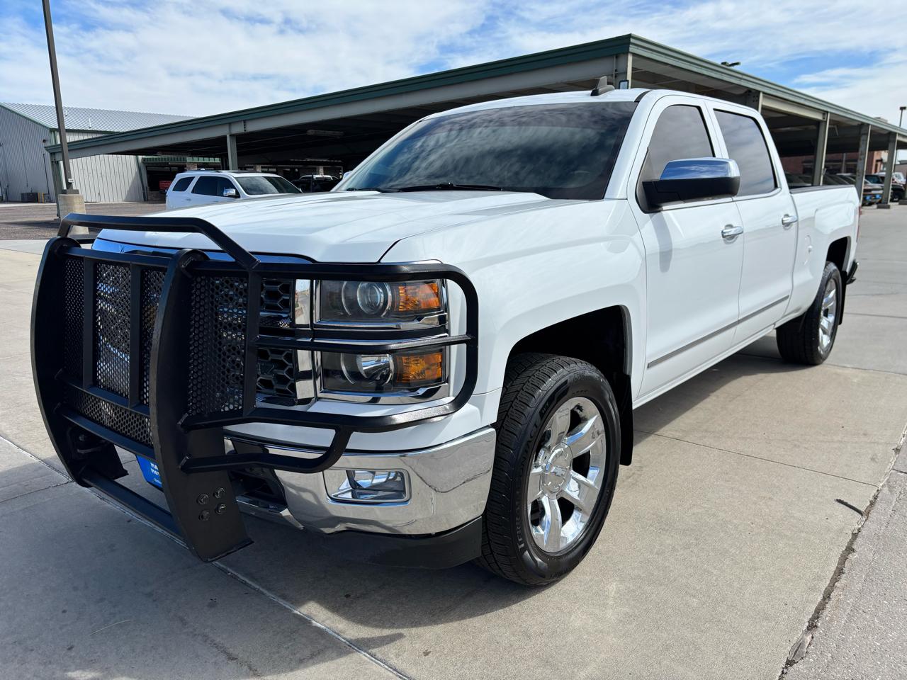 2015 Chevrolet Silverado 1500 4WD Crew Cab 153.0" LTZ w/1LZ