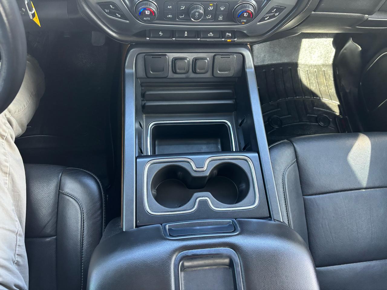 Chevrolet Silverado 1500 4WD Crew Cab 153.0" LTZ w/1LZ 2015