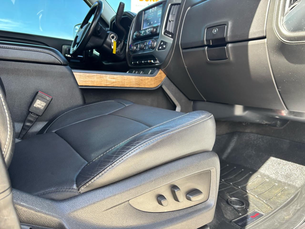 Chevrolet Silverado 1500 4WD Crew Cab 153.0" LTZ w/1LZ 2015