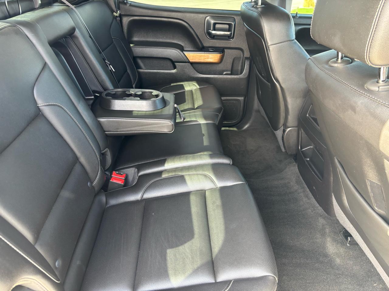 Chevrolet Silverado 1500 4WD Crew Cab 153.0" LTZ w/1LZ 2015