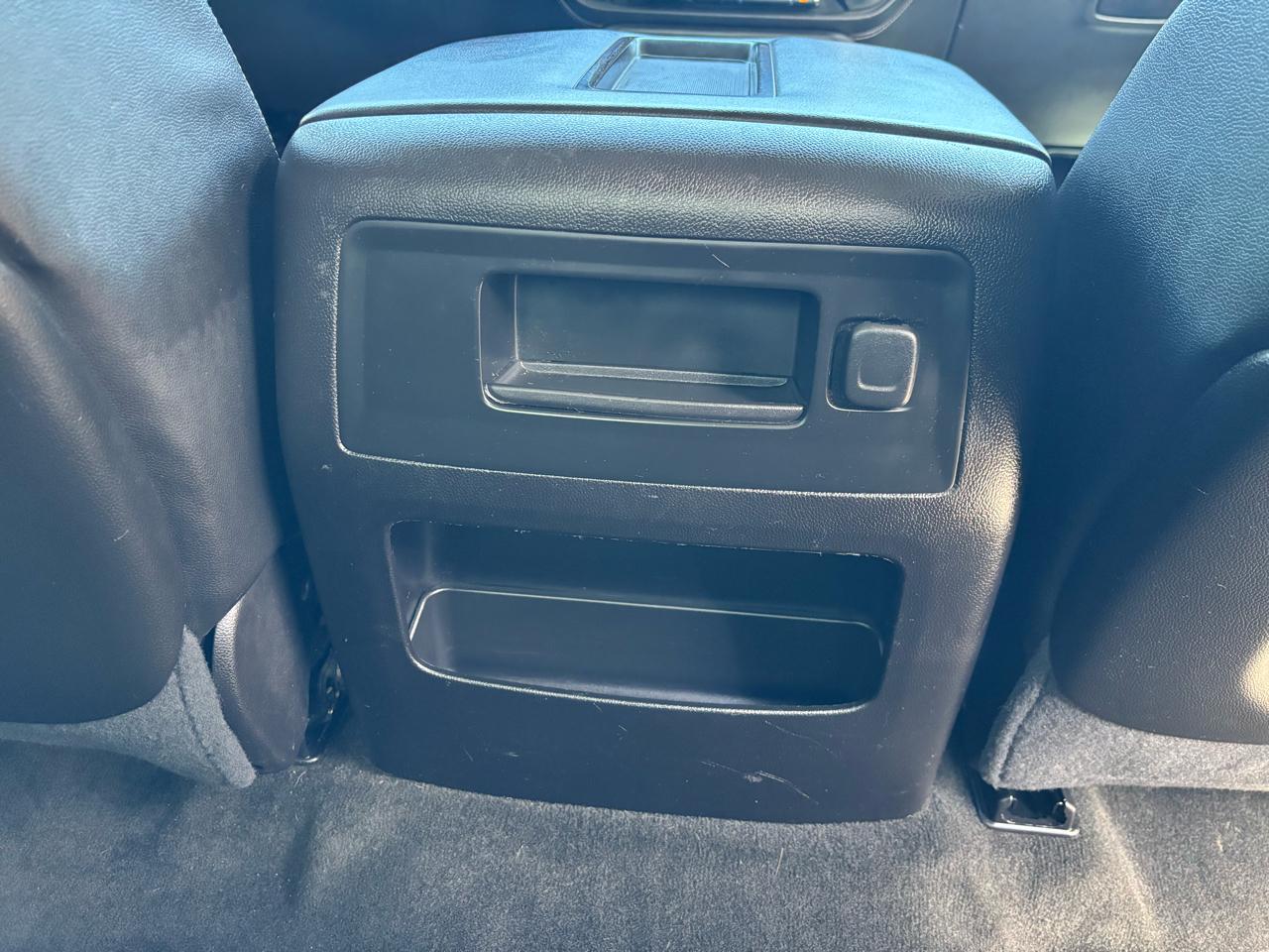 Chevrolet Silverado 1500 4WD Crew Cab 153.0" LTZ w/1LZ 2015