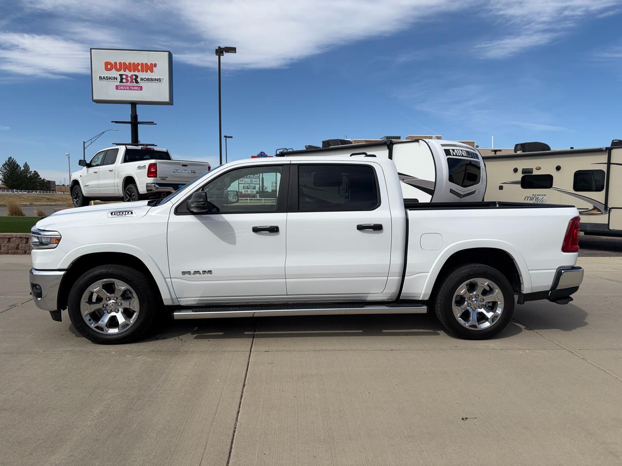 RAM 1500 Big Horn 4x4 Crew Cab 5'7" Box 2025