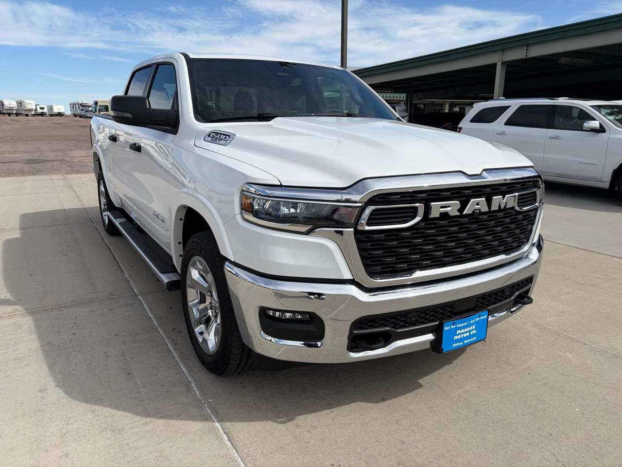 RAM 1500 Big Horn 4x4 Crew Cab 5'7" Box 2025