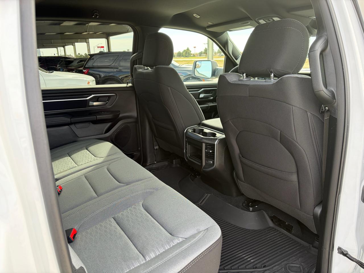 RAM 1500 Big Horn 4x4 Crew Cab 5'7" Box 2025