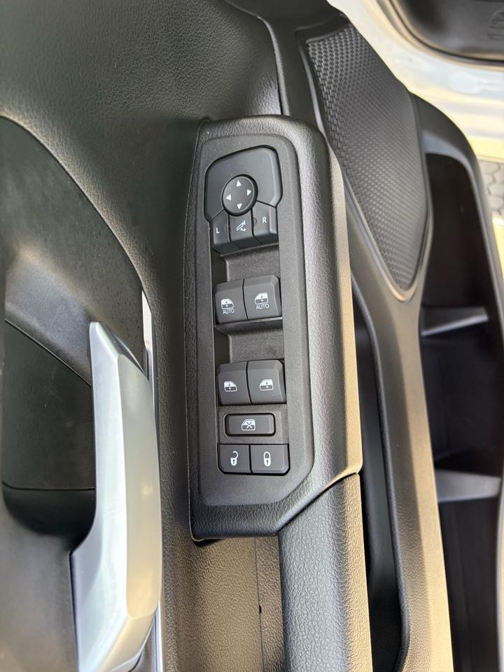 RAM 1500 Big Horn 4x4 Crew Cab 5'7" Box 2025