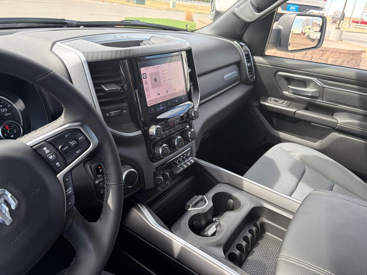 RAM 1500 Big Horn 4x4 Crew Cab 5'7" Box 2025