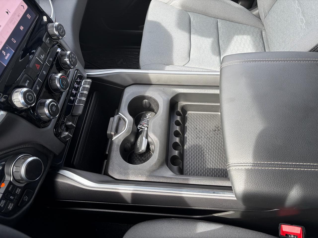 RAM 1500 Big Horn 4x4 Crew Cab 5'7" Box 2025