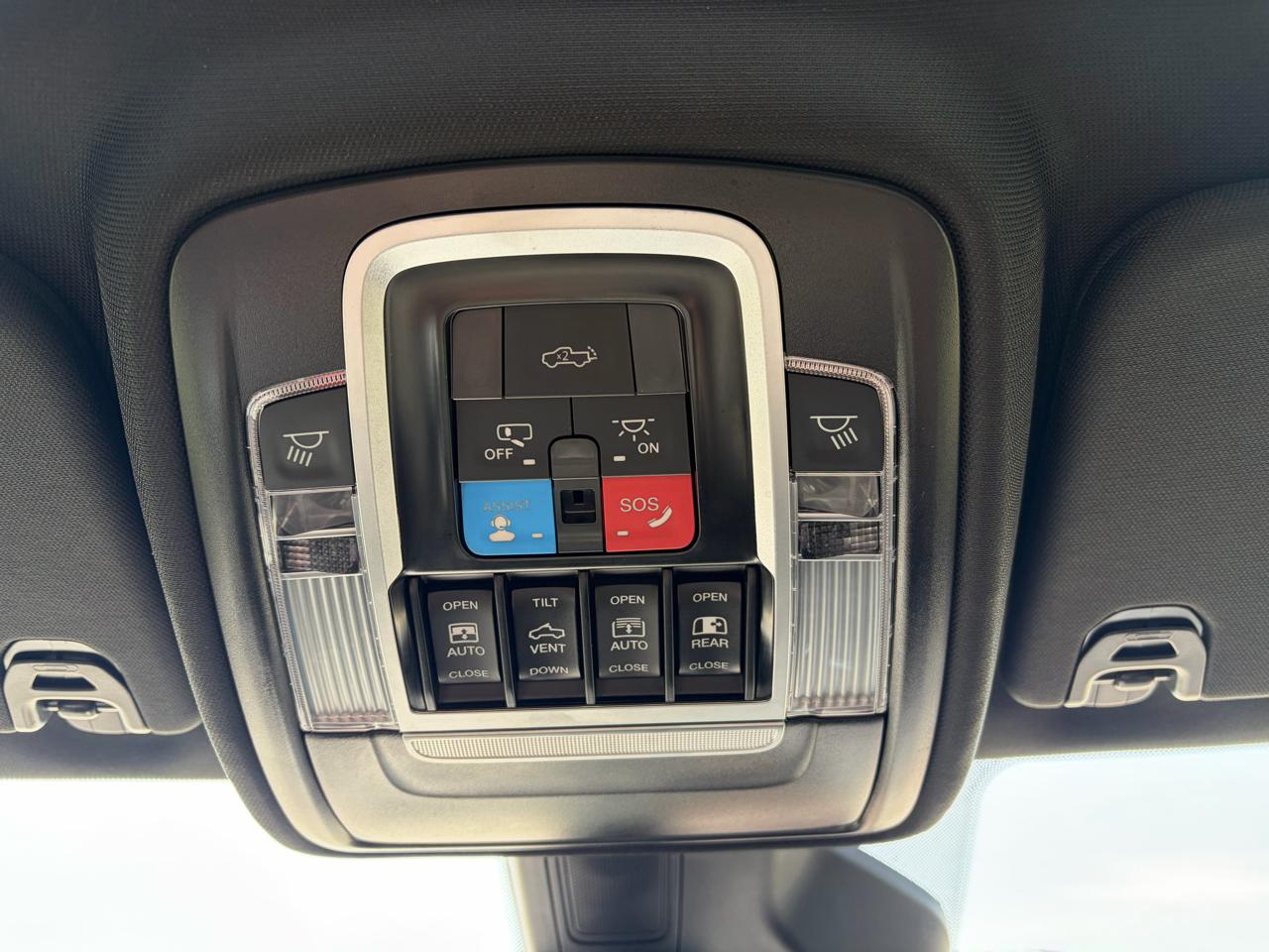 RAM 1500 Rebel 4x4 Crew Cab 5'7" Box 2025