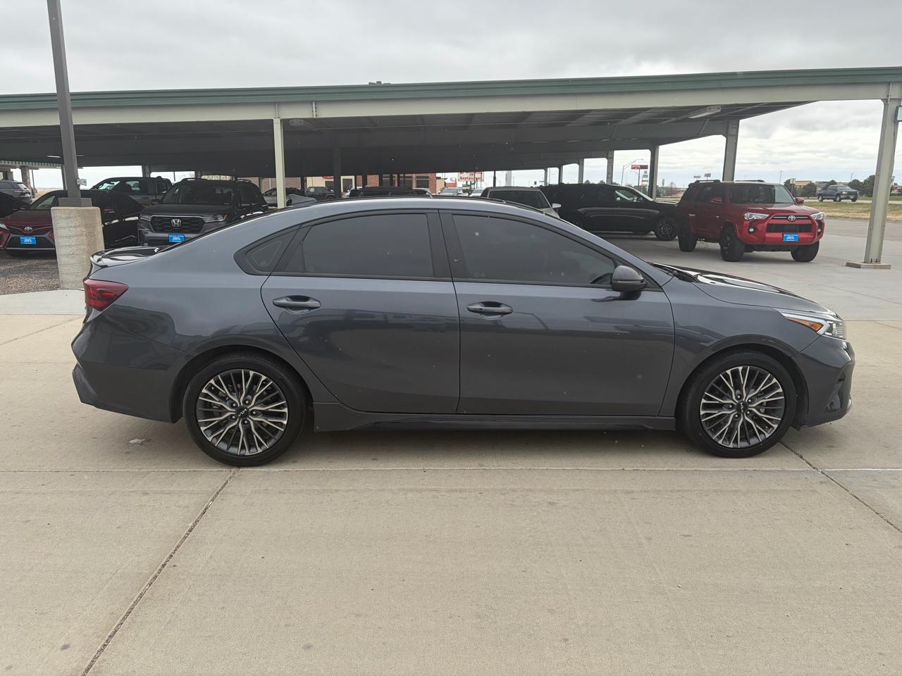 Kia Forte GT-Line IVT 2024