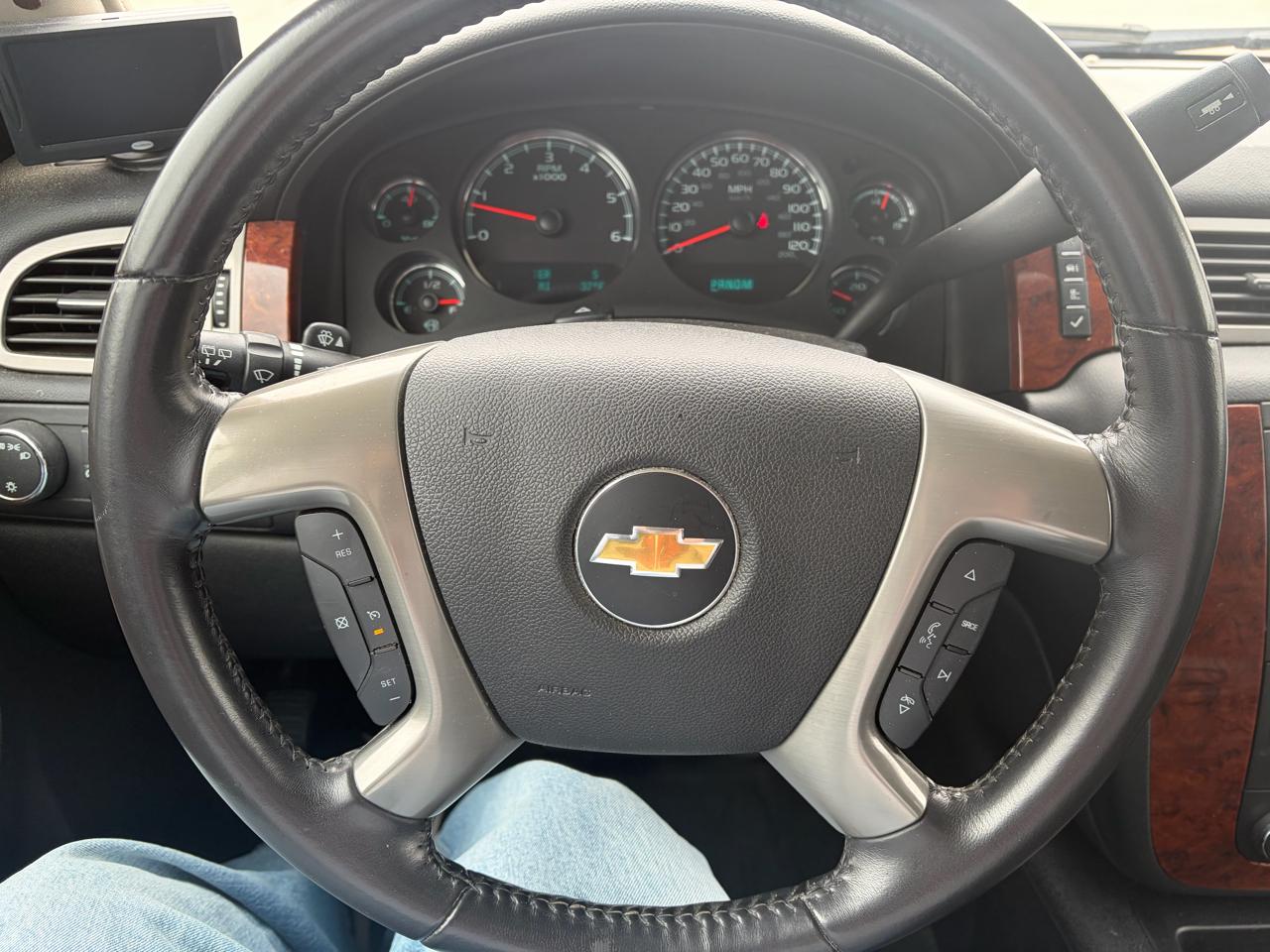 Chevrolet Tahoe 4WD 4dr 1500 LT 2013